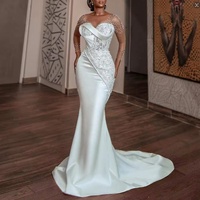 Robes de mariée sirène blanches africaines sexy 2024, illusion de perles, ornements en perles, satin, manches longues, grandes tailles, robes de mariée queue de poisson