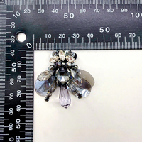 Nouveauté en stock : Patchs en verre perlé en forme d'abeille, fournis par le fabricant, en provenance de Chine, pour vêtements et sacs, accessoires de bricolage