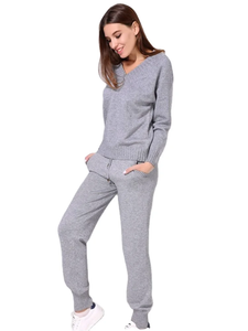 Conjunto Deportivo de Alta Calidad Personalizado para Mujer, Pantalones Jogger con Corte Acampanado, Sudadera con Capucha y Parches, 2 Piezas, de Secado Rápido - Product Image 4