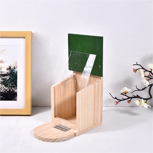 Caja alimentadora de <span class=keywords><strong>ardilla</strong></span> de madera <span class=keywords><strong>con</strong></span> cubierta verde Comederos de <span class=keywords><strong>ardilla</strong></span> para jardín exterior Caja de Casa de alimentación de <span class=keywords><strong>ardilla</strong></span> - Product Image 3