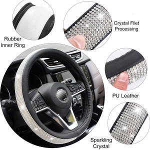 Vente chaude pour la taille 15 pouces anti-dérapant respirant fabricant personnalisé Bling Bling diamant cuir pvc couverture de <span class=keywords><strong>volant</strong></span> de voiture - Product Image 5