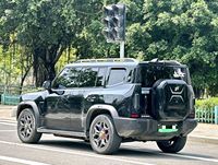 Nouveau SUV Jetour T2 AWD Hybride Rechargeable Toit Panoramique Phares LED Transmission Automatique Caméra Arrière 360° R20 Dark Turbo