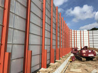 Couverture acoustique réutilisable avec œillets pour une installation rapide dans les zones de construction et de travaux routiers Barrière antibruit temporaire TNCB