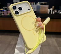 Coque de téléphone en silicone liquide magnétique OKHOPE avec dragonne, film de protection d'objectif intégré, grande découpe pour appareil photo, style Ins, personnage de dessin animé