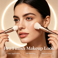 Pinceau de maquillage professionnel double tête OEM ODM avec logo personnalisé, pinceau 2-en-1 pour contour, fond de teint et fard à joues, fabricant avec emballage