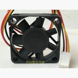<strong>KDE1204PFVX</strong> DC Axial Cooling Fan for PLC Cabinet and Control Panel Ventilation - Product Image 2