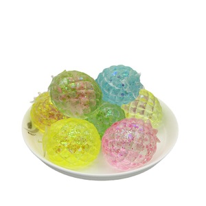 (Vente en gros) Nouveau jouet anti-stress en forme d'ananas fourré au sucre, jouet souple en forme de fruit simulé, ananas Aurora, idéal pour un cadeau - Product Image 5