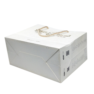 Sac cadeau en papier blanc écologique de qualité supérieure, estampage à chaud en feuille d'or, texture en relief pour la personnalisation de marques de luxe, utilisation en supermarché - Product Image 3