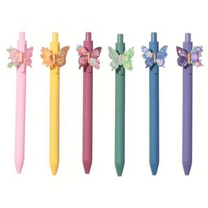 Penna a Sfera con Farfalle Colorate in Stile Cartone Animato Coreano e Giapponese, Penna Personalizzata con Fiori e Farfalle Sognanti, Penna Rosa, Viola e Verde - Product Image 1