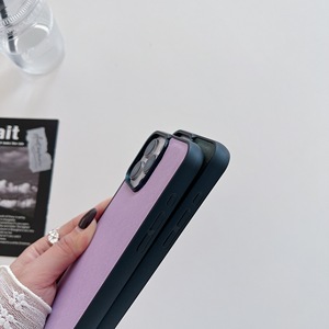 Funda 3D de Cuero Vegano PU Saffiano para Móvil para iPhone 16 Pro Max - Product Image 6
