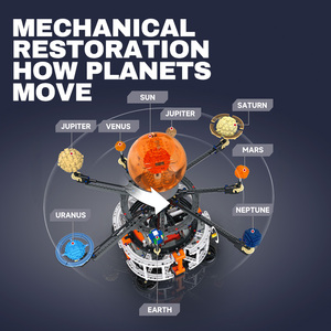 Bộ khối xây dựng kỹ thuật 42179 trên quỹ đạo tàu vũ trụ thân điện PF, chuyển động thiên thể, vũ trụ, mặt trời, Hành Tinh Trái đất và mặt trăng - Product Image 4