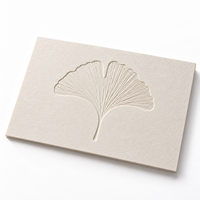 Impression personnalisée de cartes postales et de cartes de vœux avec dorure à chaud, vernis sélectif UV, gaufrage et débossage sur carton premium