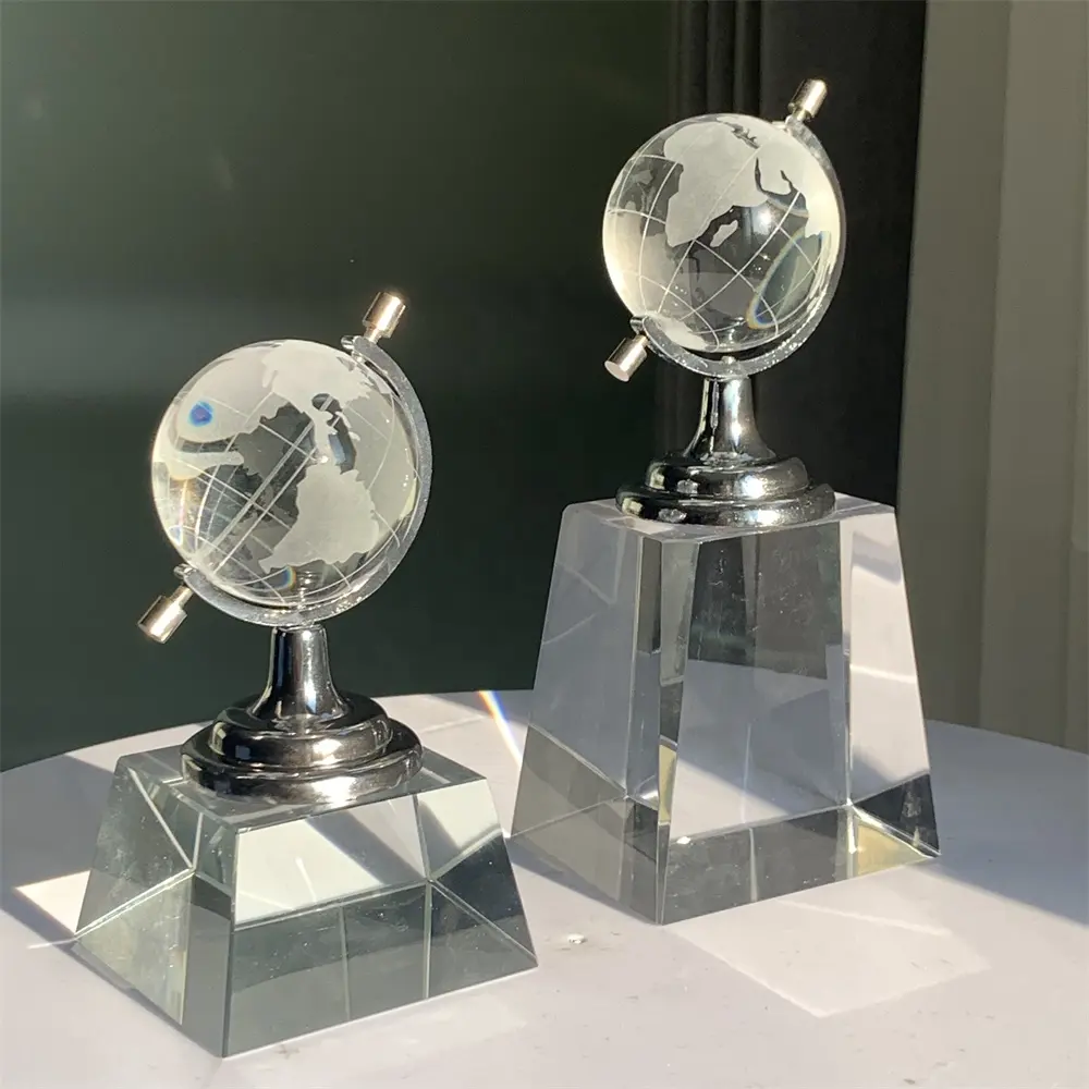 Adl Crystal Glass Globe Trophy Awards Verre Souvenir Cadeaux Acrylique Sports Ball Crystal Crafts Trophy For Business Gifts