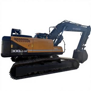 Excavatrice hydraulique Hyundai 300, poids opérationnel de 30 tonnes, moteur Cummins 196 kW, rotation fluide à 360°, cabine ergonomique, pièces de rechange rapides - Product Image 1