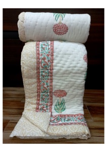 Edredón de Algodón con Estampado Floral Hecho a Mano, Diseño Floral Tradicional, para Cama Doble, Uso Doméstico para Todas las Estaciones - Product Image 1