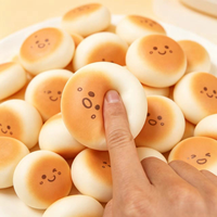 Mini-raviolis simulés doux et moelleux avec petits pains vapeur expressifs qui rebondissent lentement et sont des jouets à presser, boîte mystère pour enfants