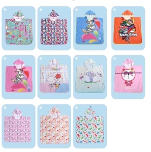 Vente en gros de serviette de bain à capuche en mousseline de coton biologique gaufrée pour bébé, serviette <span class=keywords><strong>poncho</strong></span> de plage pour <span class=keywords><strong>surf</strong></span> et piscine - Product Image 3