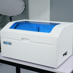 เครื่องวิเคราะห์เคมีคลินิกสำหรับสัตว์ BIOBASE China S VET  สำหรับการทดสอบยูเรีย HbA1c K Na Cl ALP <span class=keywords><strong>ALT</strong></span> <span class=keywords><strong>AST</strong></span> - Product Image 3