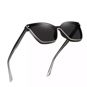 カスタムロゴファッションバタフライフレームメガネTr90フレームサングラスクリップ眼鏡ユニセックス磁気吸収偏光ガラス