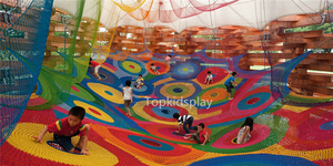 Redes de Escalada de <span class=keywords><strong>Crochet</strong></span> de Arcoíris de Nailon para Parques Infantiles de Aventura de Alta Calidad Topkidsplay - Product Image 4