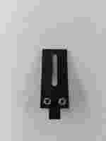 Support carré en aluminium usiné CNC avec trou central de fixation, perçage et brochage en acier inoxydable 42573201