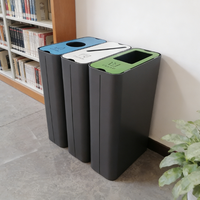 Grande poubelle publique intérieure en acier inoxydable à ouverture supérieure pour la tri sélectif des déchets, avec seau intérieur amovible et conception robuste