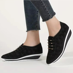Chaussures compensées à plateforme brodées florales pour femmes, respirantes, perforées, absorbant les chocs, confortables pour le voyage, le bureau et les loisirs - Product Image 1