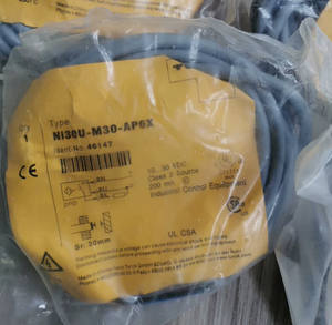 Sensore Induttivo Ni30U-M30-AP6X con Distanza di Commutazione Estesa, Nuovo di Zecca, Disponibile - Product Image 1