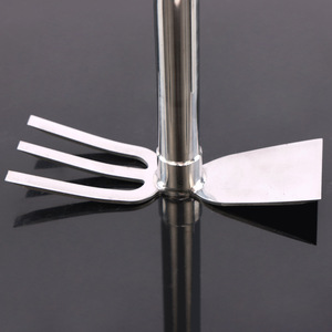 Houes et râteaux de jardin en acier inoxydable Xilei avec manches en bois, outils agricoles pour le désherbage et le creusement, fabriqués en Chine, Shandong - Product Image 4