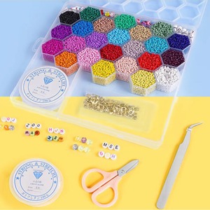 Nuevo Juego de Cuentas de Cerámica de Colores Mezclados, <span class=keywords><strong>para</strong></span> <span class=keywords><strong>Hacer</strong></span> Joyas, <span class=keywords><strong>Pulseras</strong></span>, Pendientes y Collares, en <span class=keywords><strong>Caja</strong></span> de Regalo <span class=keywords><strong>para</strong></span> <span class=keywords><strong>Niñas</strong></span> - Product Image 4