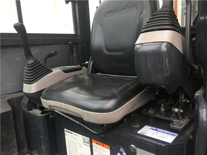 รถขุดขนาดเล็กมือสองยี่ห้อโคมัตสึ รุ่น PC30MR ผลิตในญี่ปุ่น ขนาดกะทัดรัด เหมาะสำหรับพื้นที่ทำงานแคบ - Product Image 6