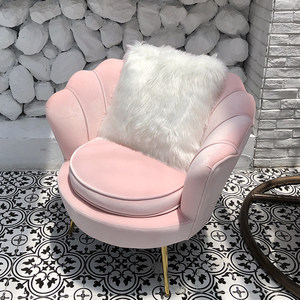 Sofá Individual de Terciopelo de Estilo Nórdico Moderno y Minimalista (Estilo Lujoso), Diseño Redondo y Cómodo para Salas de Estar y Dormitorios - Product Image 1