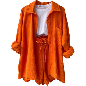 Completo da <span class=keywords><strong>Donna</strong></span> Due Pezzi con Camicia a Maniche Lunghe e Revers Effetto Stropicciato e <span class=keywords><strong>Pantaloncini</strong></span> a Vita Alta con Coulisse Taglie Forti - Product Image 1