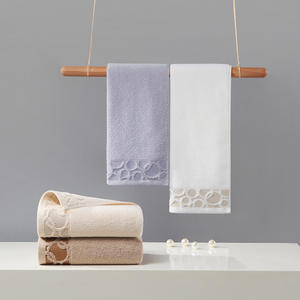 Serviette de bain en Jacquard en pur coton, 34x74Cm, motif géométrique, moelleuse et absorbante, serviette rectangulaire à usage domestique pour adultes, hommes et femmes - Product Image 5