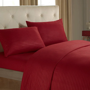 Parure de lit élégante en satin rayé, taille King, 3 pièces, draps doux et soyeux, tissu de qualité supérieure et durable, pour hôtels et chambres. - Product Image 3