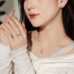 Usine de bijoux spécialisée Dylam, festival de Noël 2024, cadeaux de Noël, argent S925, zircone 5A, anneaux en forme de cœur avec nœud papillon - Product Image 4