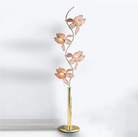 Lampadaire en verre Lotus au design européen, créatif et très vendu, pour salon, chambre et bureau