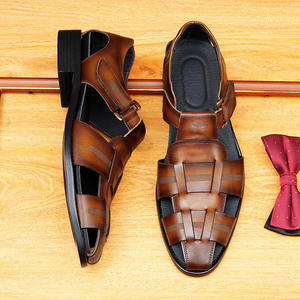 Sandales plates décontractées pour hommes, sandales de randonnée légères et respirantes de marque tendance pour hommes - Product Image 1