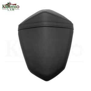 Coussin de siège passager arrière KOLMIO-LAM compatible avec la moto <span class=keywords><strong>KAWASAKI</strong></span> <span class=keywords><strong>Z800</strong></span> 2013-<span class=keywords><strong>2018</strong></span> - Product Image 1