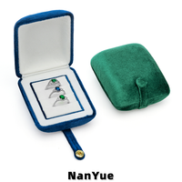 Boîtes à bijoux en velours de haute qualité, vente en gros, logo personnalisé, étui de rangement pour bagues, étui portable pour bagues de mariage et de fiançailles, emballage cadeau