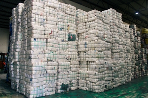 Giacca di jeans spessa di seconda mano giacca moda donna Casual inverno manica lunga uomo cappotto di jeans <span class=keywords><strong>vestiti</strong></span> usati in balle - Product Image 2