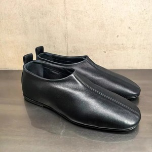 รองเท้าสไตล์เกาหลีแบบสวม รุ่นปี 2026 ทรงหัวเหลี่ยม ดีไซน์เรโทร  ใส่ได้หลากหลายโอกาส รองเท้าลำลองแบบแบนสำหรับผู้หญิง - Product Image 4