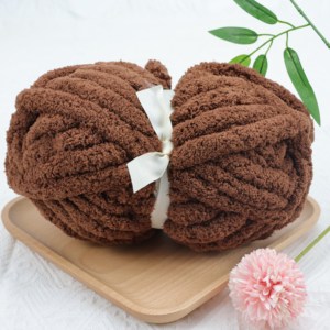 Ventes directes d'usine Super Chunky Crochet <span class=keywords><strong>Business</strong></span> Multi Color Hand Knitting Polyester Chenille <span class=keywords><strong>Yarn</strong></span> 40 Gr <span class=keywords><strong>Yarn</strong></span> - Product Image 2