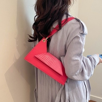 Sac à bandoulière minimaliste pour femme, forme géométrique, avec patch gaufré crocodile, poignée courte, sac sous le bras