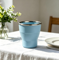 Bouteille en silicone résistante à la chaleur avec bord en acier inoxydable, récipient pliable pour thé chaud et café