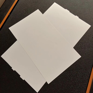 Film réfléchissant à haute réflexion (98%), résistant aux intempéries, en rouleau, pour module de rétroéclairage d'affichage LCD par Rina Tech - Product Image 1