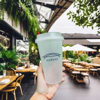 Gobelets en plastique pour bubble tea réutilisables et jetables personnalisés AT PACK avec couvercles pour personnalisation avec logo 16oz 24oz Gobelets en PP givrés
