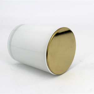Acheter des pots à bougies <span class=keywords><strong>en</strong></span> <span class=keywords><strong>gros</strong></span>, pots à bougies blancs brillants avec couvercles <span class=keywords><strong>en</strong></span> métal et <span class=keywords><strong>en</strong></span> silicone - Product Image 2