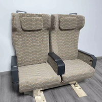 Compartiments de voyageurs de train avancés avec sièges doubles fixes et rotatifs, surface en tissu de qualité supérieure