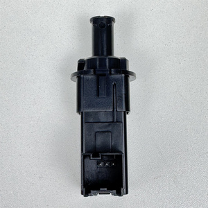 Interruptor de Luz de Freno 68078700AB 68078700AE, Sensor de Interruptor de Luz de Parada Compatible con 1500 2500 3500 4500 5500 - Product Image 4